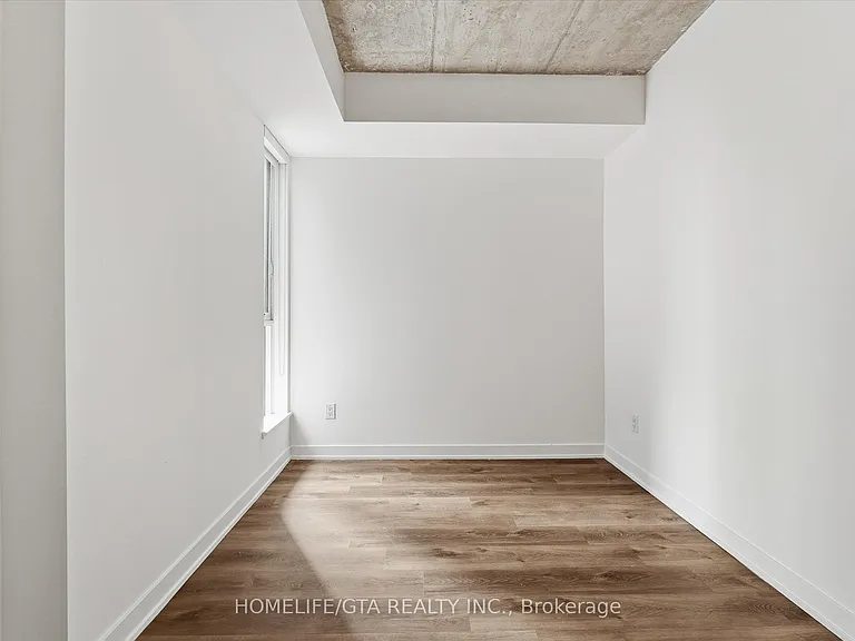 65 Mutual St #309 — Photo 26