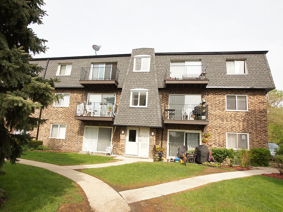 1st image of 9411 Bay Colony Dr APT 3S