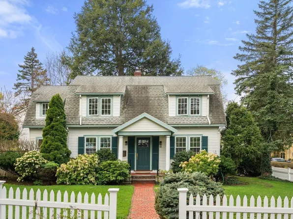 83 Prospect St, Newton, MA 02465