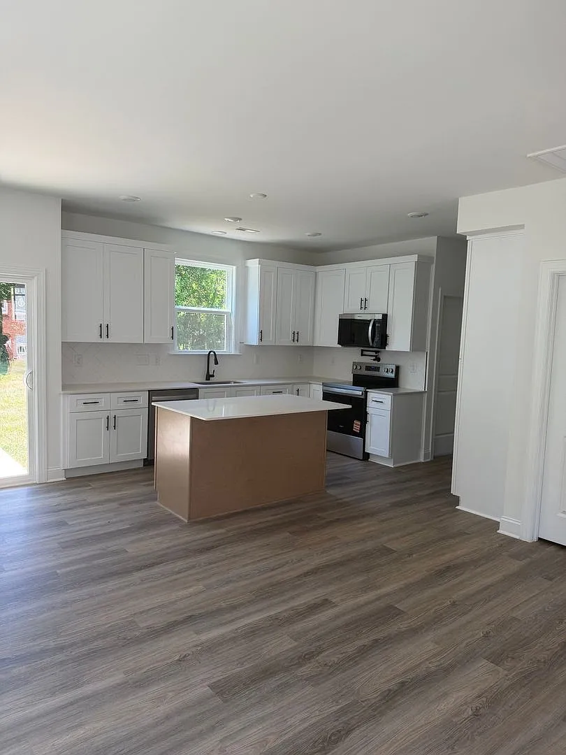 Charming 3BR House in Shelby — Photo 4