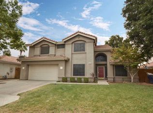 5551 W Wathen Ave, Fresno, CA 93722