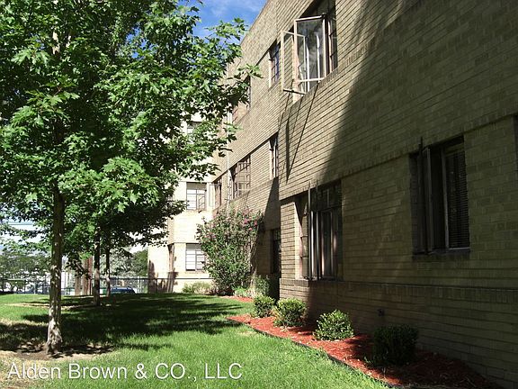 2nd image of 1075 N Sherman St #3098746