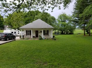 10371 Oak St, Cynthiana, IN 47612