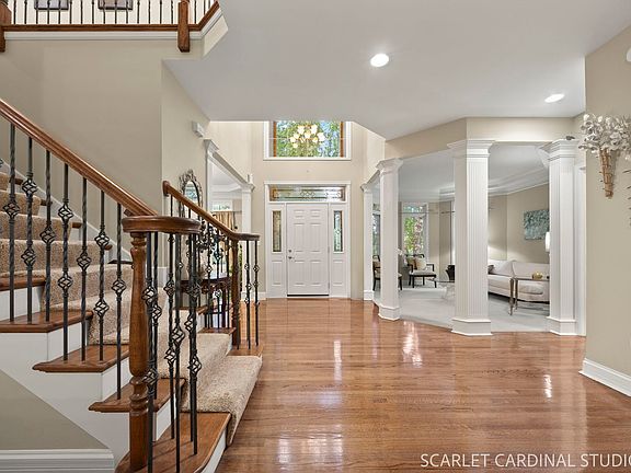 3rd image of 5640 Bergamot Ct