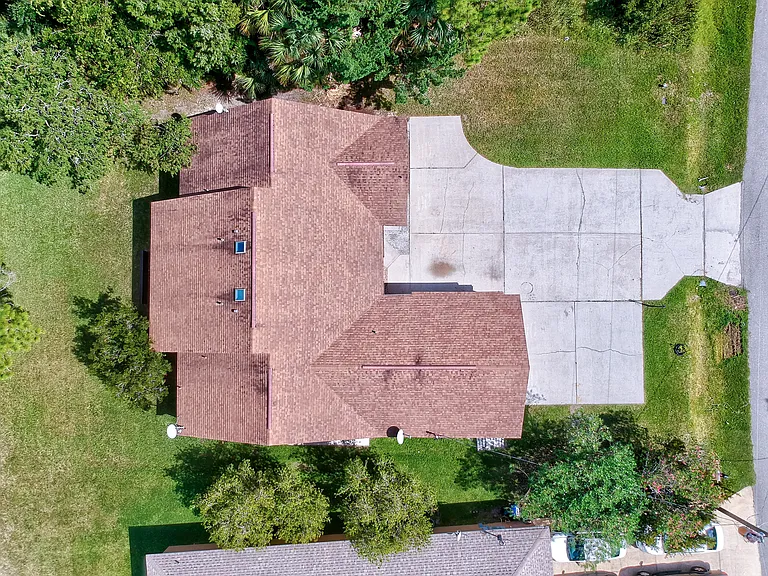 100B Coral Reef Ct N — Photo 30