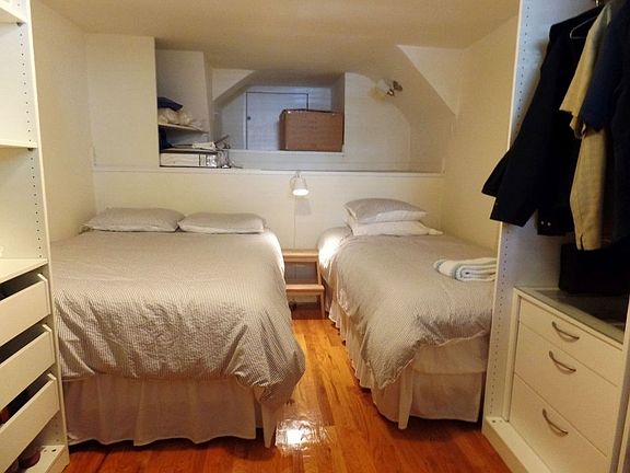 2nd image of 42 W 74th St #1G