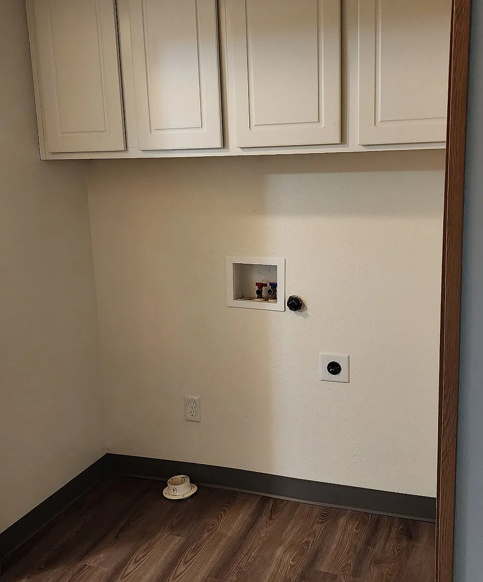 2 bed, $1,400 — Photo 4