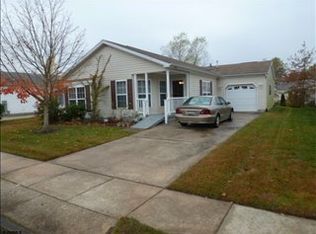 96 Baltusrol Dr, Mays Landing, NJ 08330