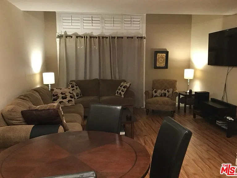 17 Pearl #61 — Photo 3