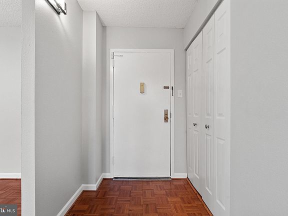 4th image of 5300 Holmes Run Pkwy APT 1102