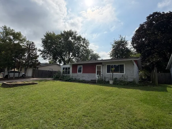 908 37th Ave, East Moline, IL 61244