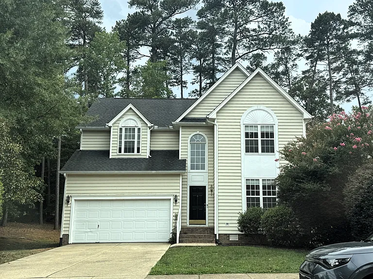 101 Cedarpost Dr — Photo 1