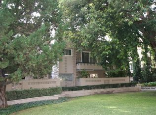 1235 S Orange Grove Blvd APT 3, Pasadena, CA 91105