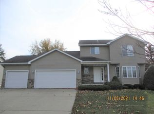 125 19th St NE, Owatonna, MN 55060