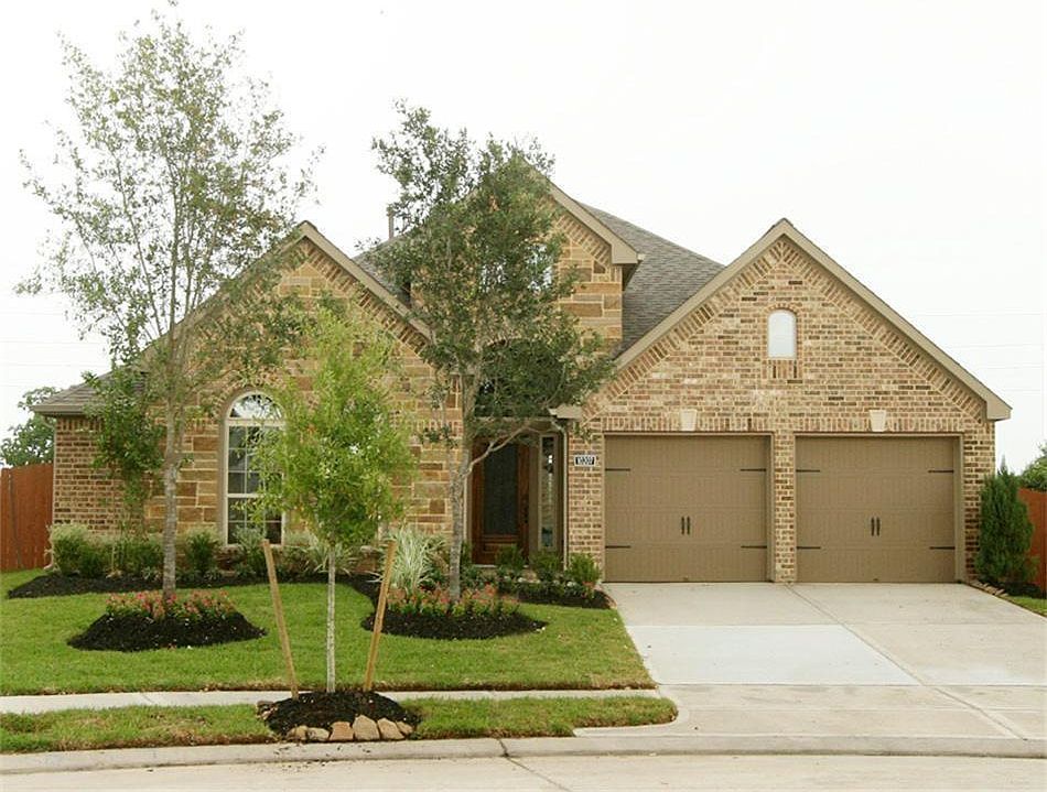 1st image of 10207 Bellago Ln