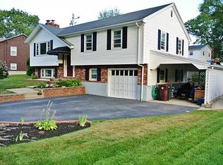 150 Glaude Ln, Woonsocket, RI 02895