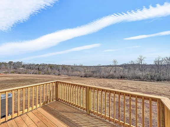 3rd image of 2206 Lipscomb Rd