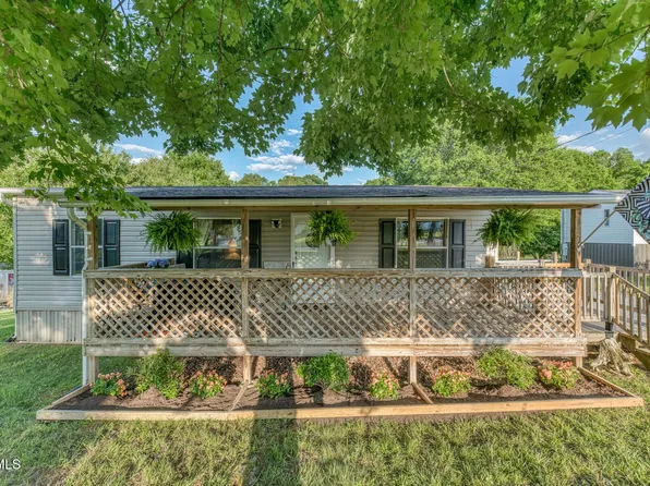 125 Roaming Dr, Chuckey, TN 37641