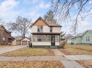 1115 State St, Cedar Falls, IA 50613