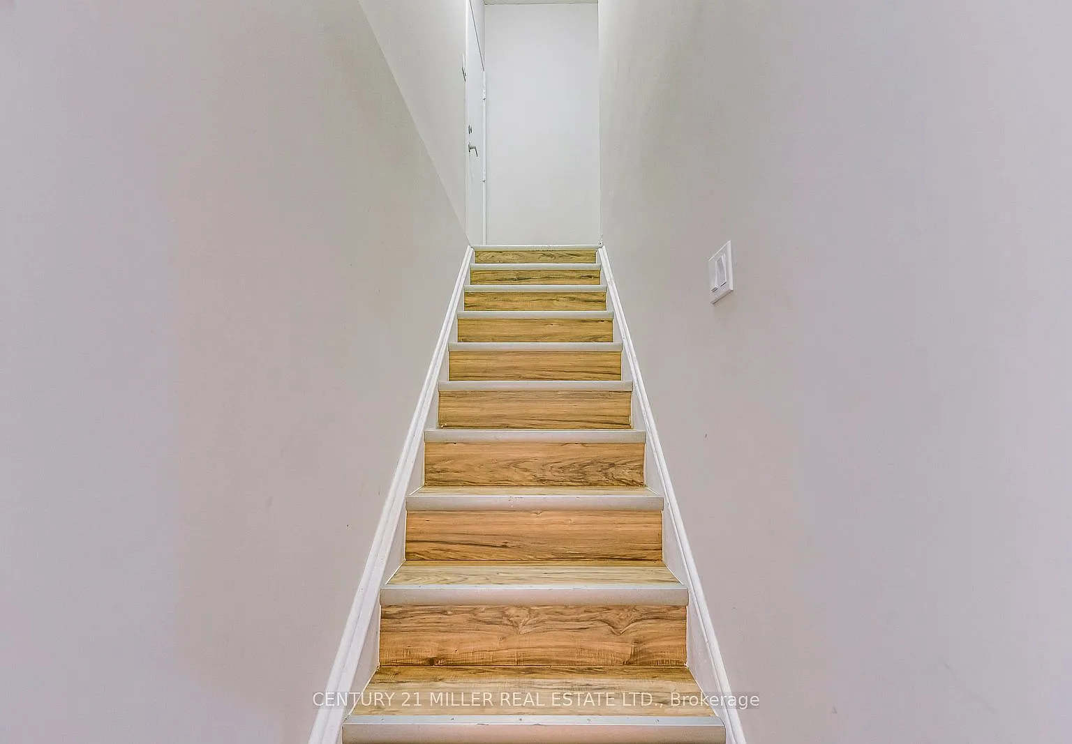 2 bed, $2,200 — Photo 4