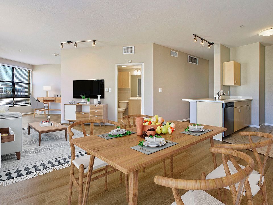 Open-concept luxury style floor plans with design flexibility