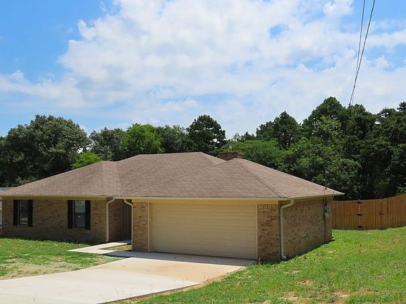 2nd image of 18015 Adele Ln