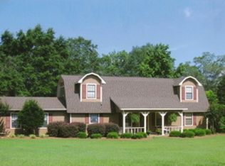 39 Woodland Trl, Hawkinsville, GA 31036