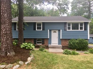 7 Amburg St, Georgetown, MA 01833