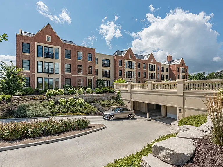 Kelmscott Park Apartments — Photo 3