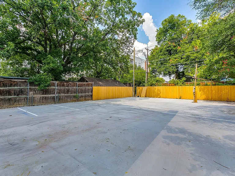 3133 McCart Ave #2027 — Photo 31