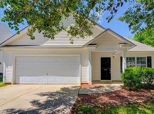 703 Peach Orchard Dr, Browns Summit, NC 27214