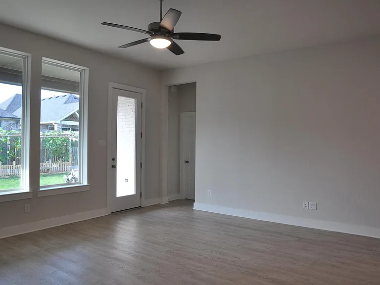 31822 Grand Orchard Ln — Photo 9