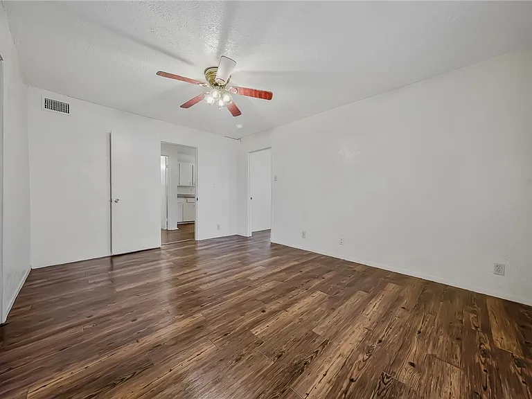 813 Furman Ave #1 — Photo 12