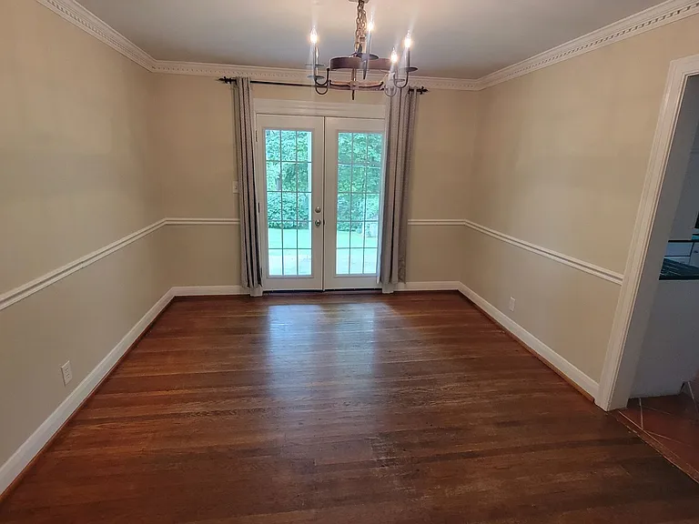 202 Fenley Ave — Photo 4
