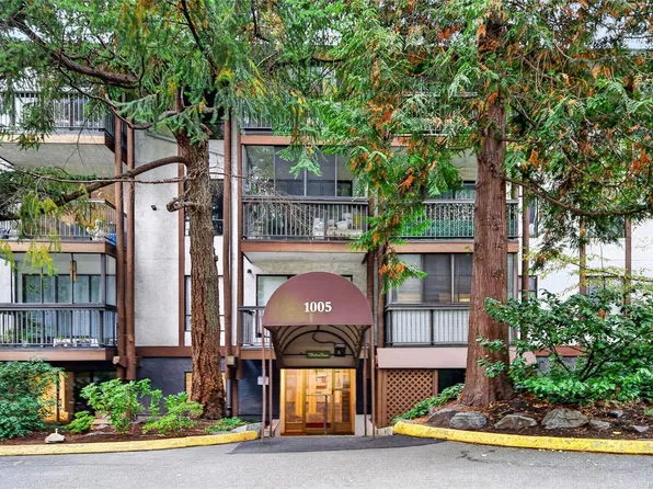 1005 McKenzie Ave #412, Saanich, BC V8X 4A9