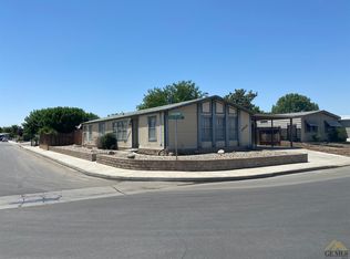 5609 Fountain View Way, Bakersfield, CA 93313