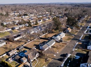 15 Sun Street, Enfield, CT 06082