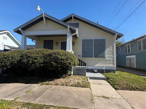 1910 48th St, Galveston, TX 77551