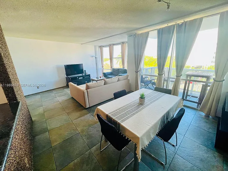 900 Bay Dr #411 — Photo 35