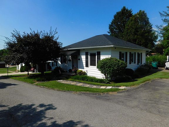2nd image of 126 Blair Ct