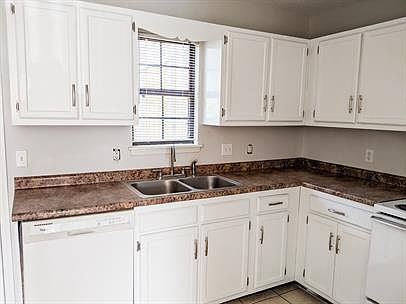 2nd image of 3736 Rockbrook Dr