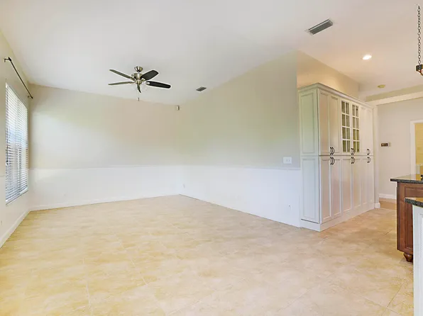 227 Shorewood Way, Jupiter, FL 33458