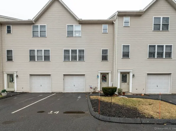 40 Cornerstone Court APT 14, Southington, CT 06479