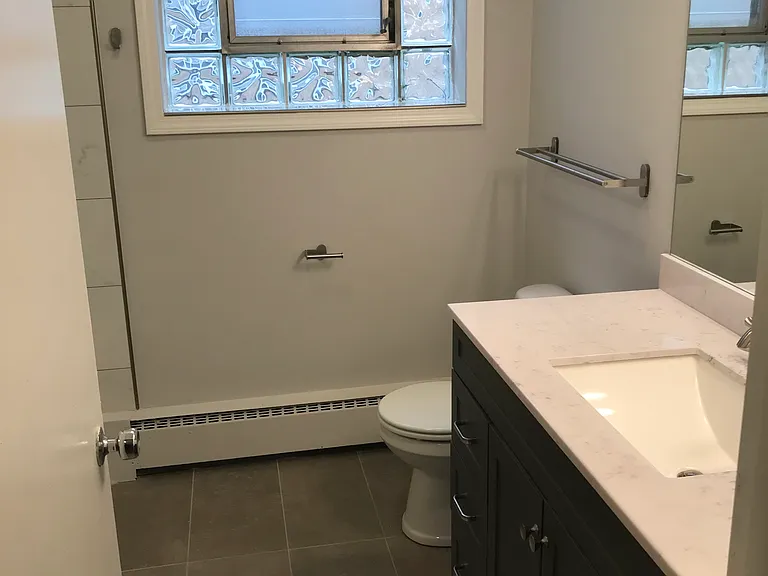 8022 N Oriole Ave #1 — Photo 8