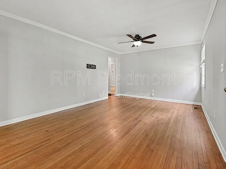2917 Ringle Rd — Photo 8
