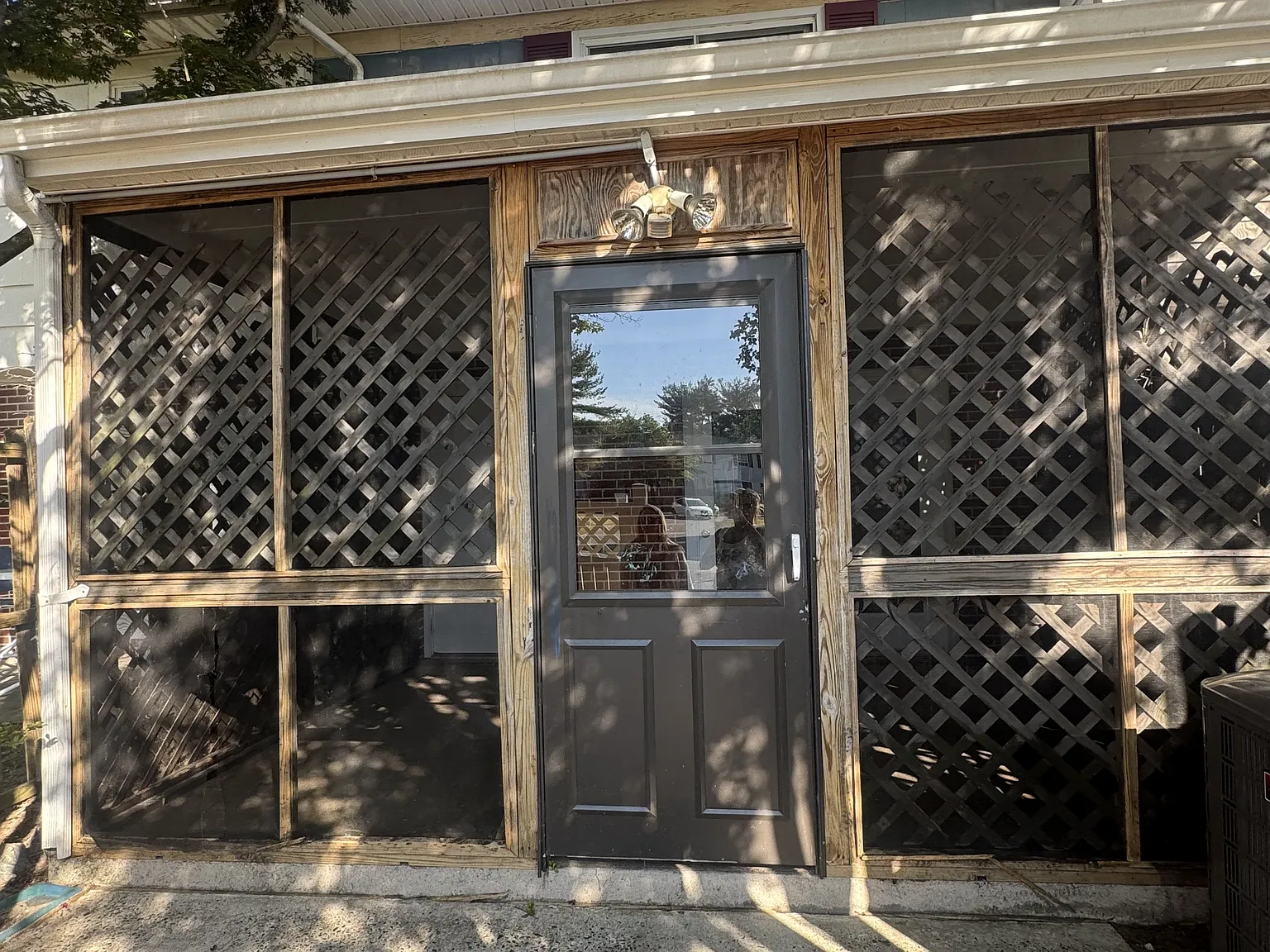 719 Shiloh Street - 1 — Photo 2