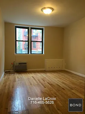 Rented by Bond New York | media 7