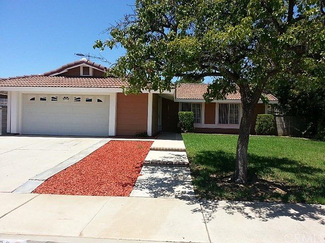 1st image of 23800 Cushenbury Dr