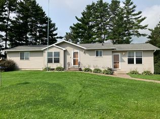 N14309 Badger Ave, Abbotsford, WI 54405