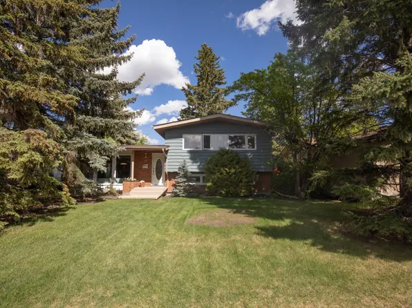 11 McCune Ave, Red Deer, AB T4N 0H3